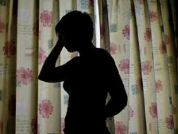 పోలీసులకు సమాచారం