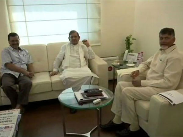 chandrababu meets arvind kejriwal and ljd leader sharad yadav in delhi chandrababu meets arvind kejriwal and ljd leader sharad yadav in delhi