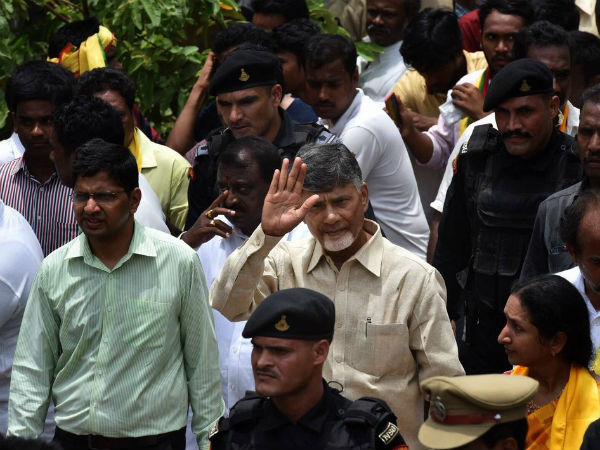 లోకసభ ఎన్నికల్లోను కాంగ్రెస్‌తో!