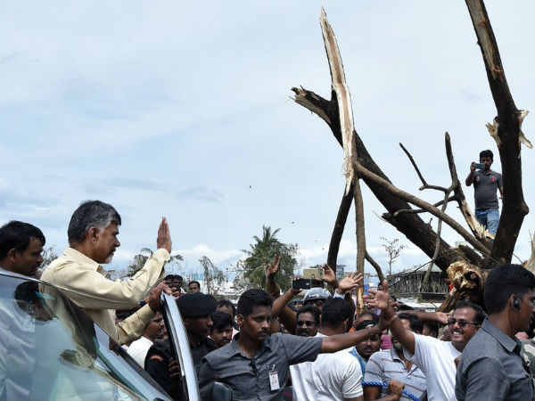 సహాయక చర్యలపై...దిశానిర్ధేశం సహాయక చర్యలపై...దిశానిర్ధేశం