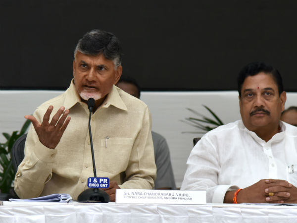 ఇతర రాష్ట్రాల నుంచి రౌడీలను తెప్పిస్తున్నారు