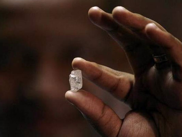 లీజుకు తీసుకున్న భూమిలో వజ్రం