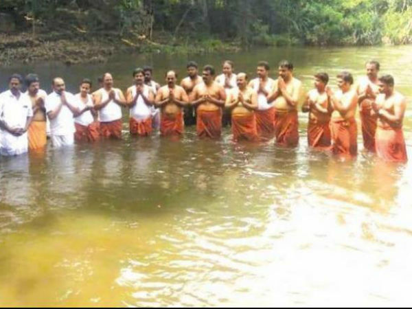 Disqualified AIADMK MLAs to challenge Madras high court verdict in Supreme court Disqualified AIADMK MLAs to challenge Madras high court verdict in Supreme court