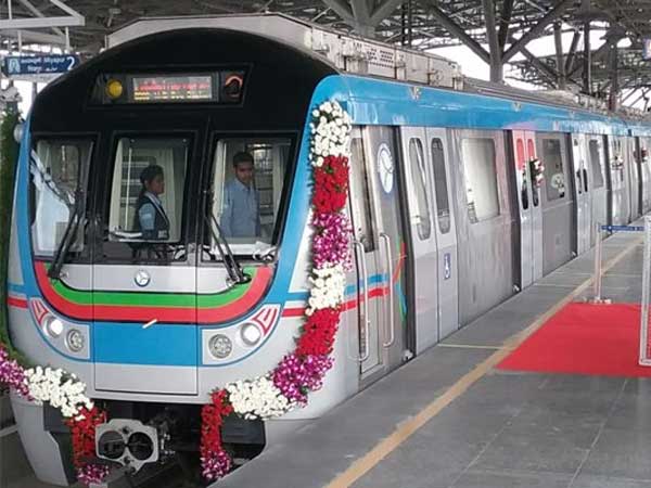  మెట్రో రైలు, ఆర్టీసీ బస్సు, ప్రైవేట్ క్యాబ్ సర్వీసులతో పాస్ అనుసంధానం