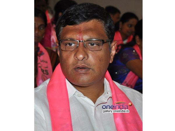  కొత్త‌గూడెం పై క‌న్నేసిన మూడు పార్టీలు..! సీటు మాత్రం ఎవ‌రికో..!!