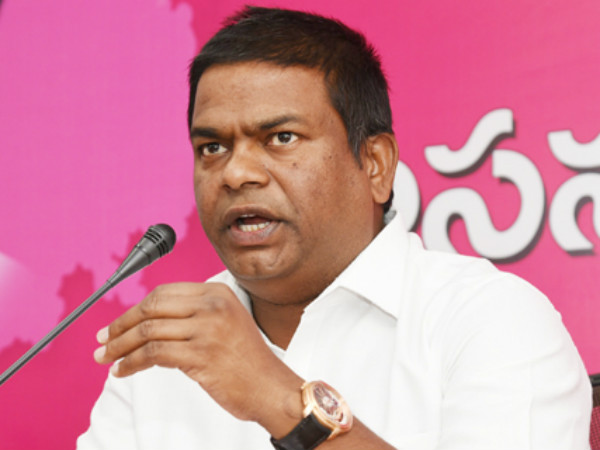 Tollywood actress Sri Reddy says TRS MLA Jeevan Reddy had sexually accused her Tollywood actress Sri Reddy says TRS MLA Jeevan Reddy had sexually accused her