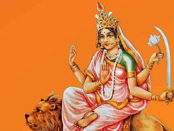  4 .కాత్యాయనీ దేవి. నాల్గవ రోజు అల్లం గారెలు.