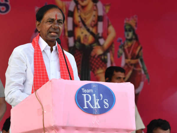 కేసీఆర్ చెప్పిండని ఓటు వేయకండి