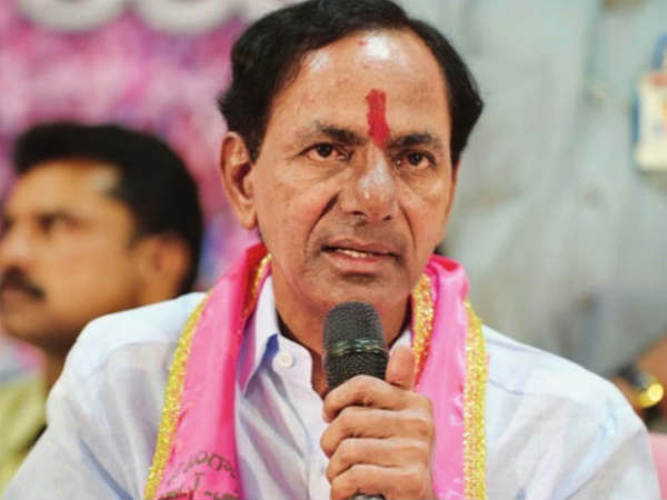 70 ఏళ్ల క్రితం వచ్చినా ఆంధ్రావాళ్లేనా?