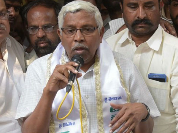 ఉద్యమంలో అన్నీ తానే..! ఇప్పుడు మాత్రం ఒంటరి..! ఉద్యమంలో అన్నీ తానే..! ఇప్పుడు మాత్రం ఒంటరి..!