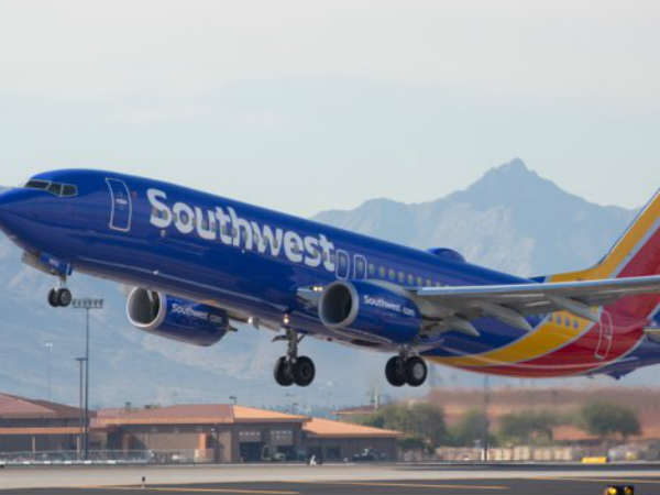 మహిళల అంతర్భాగాలను ముట్టుకోవచ్చని ట్రంప్ చెప్పాడు మహిళల అంతర్భాగాలను ముట్టుకోవచ్చని ట్రంప్ చెప్పాడు