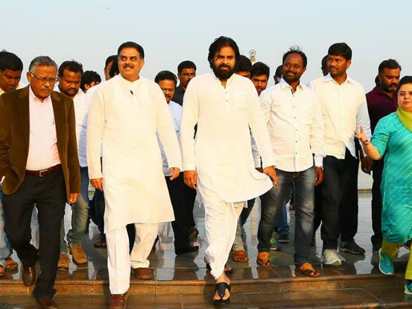 జనసేనాని నడక