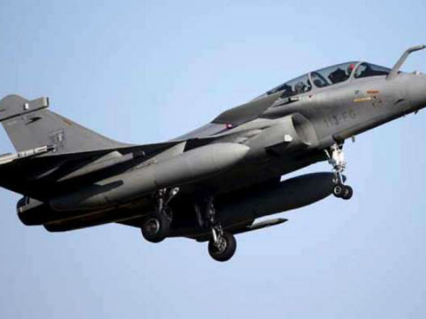 రిలయన్స్ తప్ప వేరే ఆప్షన్ ఇవ్వలేదు: దసాల్ట్ డిప్యూటీ సీఈఓ రిలయన్స్ తప్ప వేరే ఆప్షన్ ఇవ్వలేదు: దసాల్ట్ డిప్యూటీ సీఈఓ