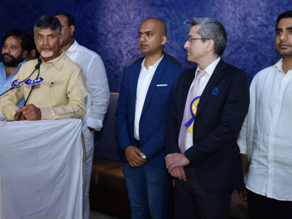 కెసిఆర్ తిట్లపై...చంద్రబాబు స్పందన