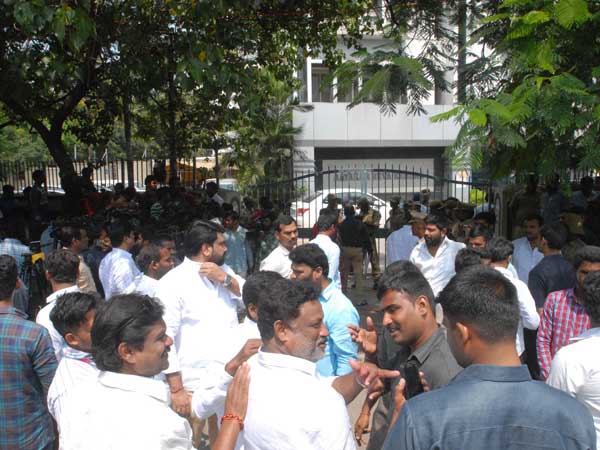 అక్రమ కేసులు పెట్టగలరేమో కానీ నిరూపించలేరు