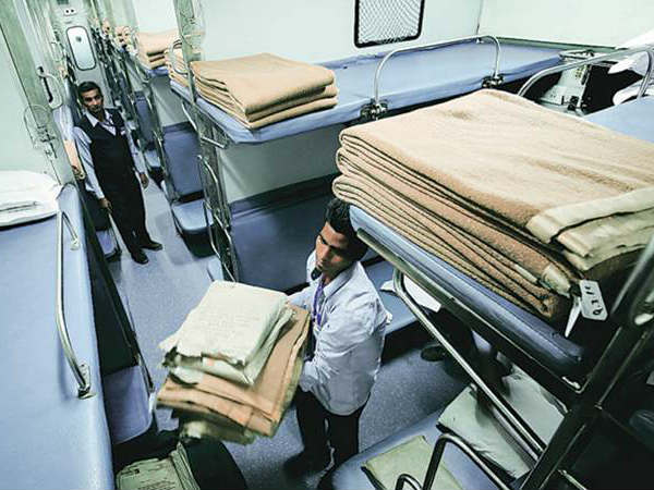 ‘దొంగ'ప్రయాణికులు ‘దొంగ'ప్రయాణికులు