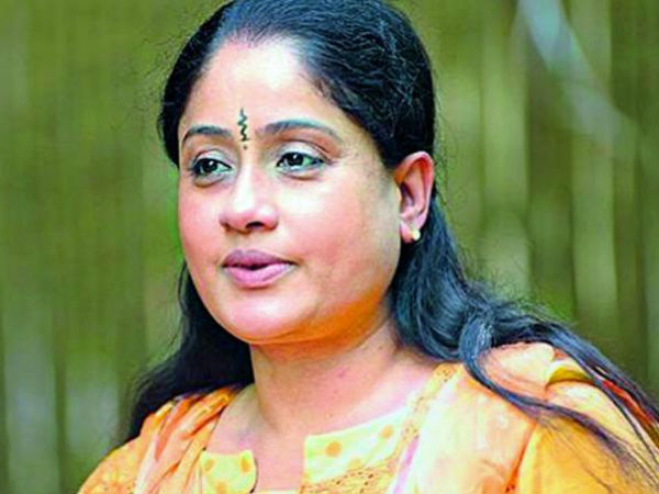  ఎదిగితే కేసీఆర్ సహించరు