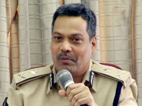 శివాజీని విచారించండి...వైసిపి వినతి