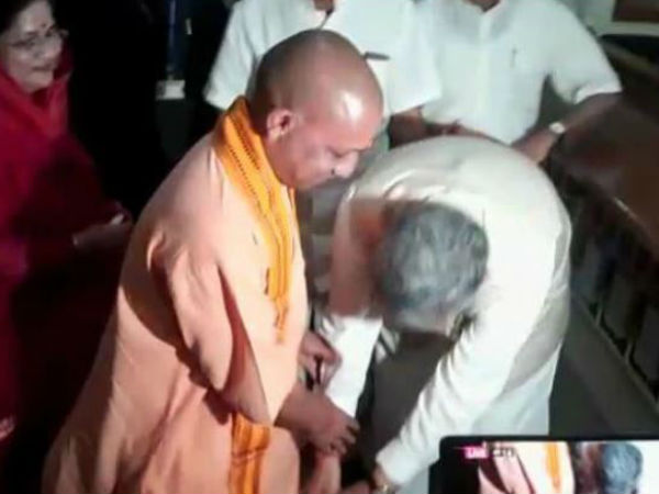 యోగి పుట్టకముందే బీజేపీలో రమణ్ సింగ్.. యోగి పుట్టకముందే బీజేపీలో రమణ్ సింగ్..