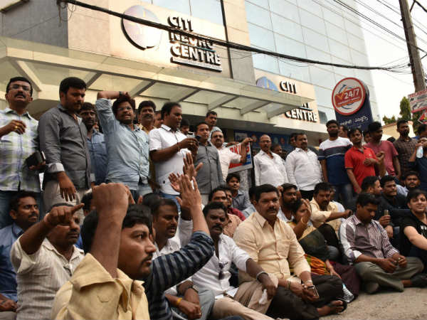 హైదరాబాదుకు విశాఖ పోలీసులు