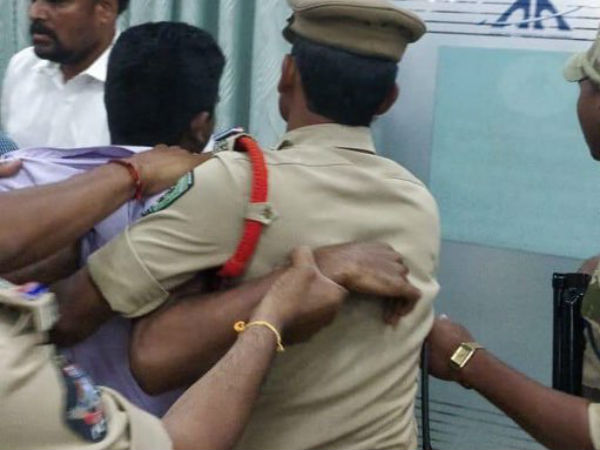 స్థానిక డాక్టర్ ఏం చెప్పాడంటే?