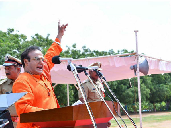  క్రిష్ వర్సెస్ వర్మ..ప్రజలు దేనికి కనెక్ట్ అవుతారు..?