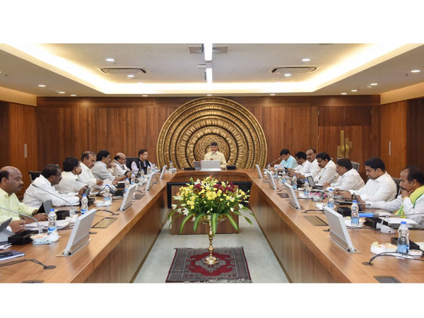 సిట్ రిపోర్ట్...కేబినెట్ కు సమర్పణ సిట్ రిపోర్ట్...కేబినెట్ కు సమర్పణ