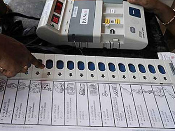 90 లక్షల బ్యాలట్ పేపర్లు ఆర్డర్ ఇచ్చిన ఈసీ