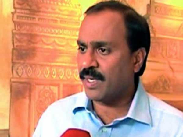 రూ. కోట్లలో మోసం, పెద్దనోట్ల రద్దు