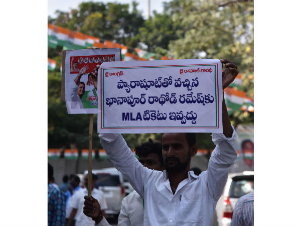 దాసోజుకు టిక్కెట్ ఇవ్వొద్దని టీఆర్ఎస్ ఆదేశం