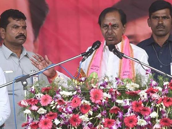 గెలుపుపై తెరాస ఆశలు సన్నగిల్లుతున్నాయా?