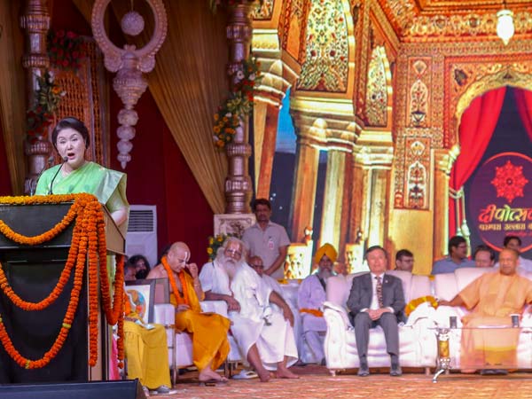 దక్షిణ కొరియా ప్రథమ మహిళా పౌరురాలుకు అయోధ్యతో సంబంధం