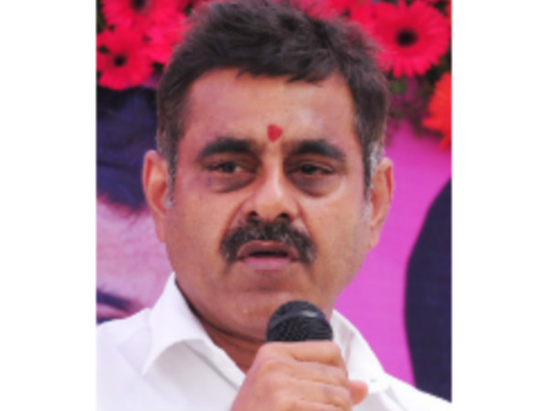 ఎంపీ పదవికి కూడా రాజీనామా?