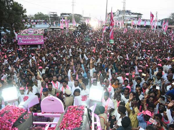 కొడంగల్‌ను సిరిసిల్లలా చేస్తాం