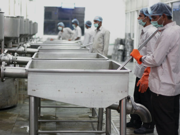 Help children by contributing to Annamrita programme