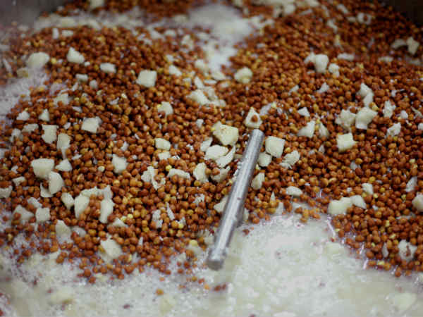 Help children by contributing to Annamrita programme