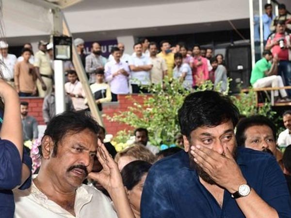 మొహన్ బాబు కన్నీరు