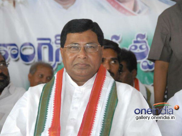 ప్రతిపక్షాలకు కూడా నిరశన సెగలు..! జానారెడ్డికి చేదు అనుభవం..!! ప్రతిపక్షాలకు కూడా నిరశన సెగలు..! జానారెడ్డికి చేదు అనుభవం..!!