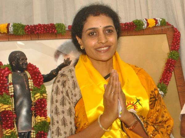 టీడీపీకి మళ్లీ గ్లామర్‌..! తెలంగాణ లో మార్క్ చూపిస్తామంటున్న వార‌సురాలు..!!