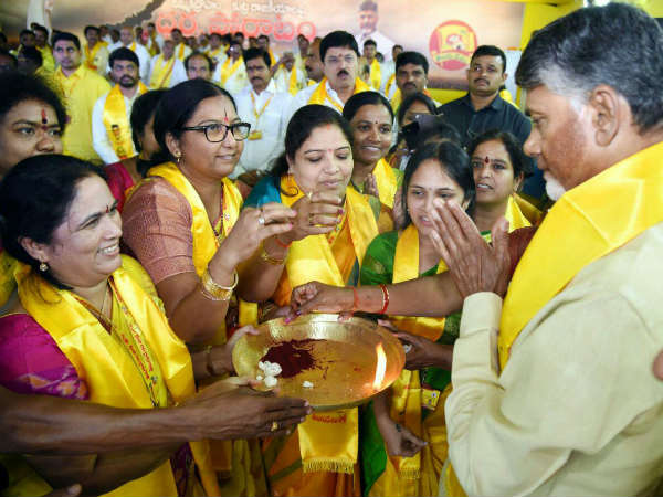 బొట్టుపెట్టి ప్రచారం