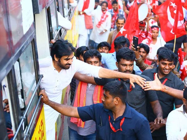  గ్రూపులతో...ఆందోళన