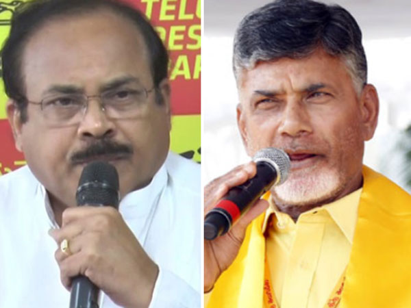  ఆడబిడ్డగా ఆశీర్వదించి గెలిపించాలి
