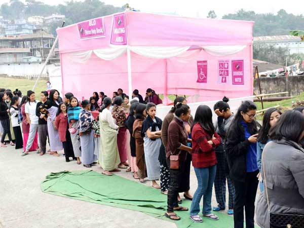 ఆ రంగు వద్దు..!