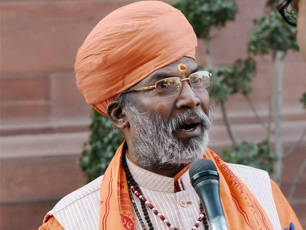 Demolish Jama Masjid, hang me if idols not found, says Sakshi Maharaj Demolish Jama Masjid, hang me if idols not found, says Sakshi Maharaj