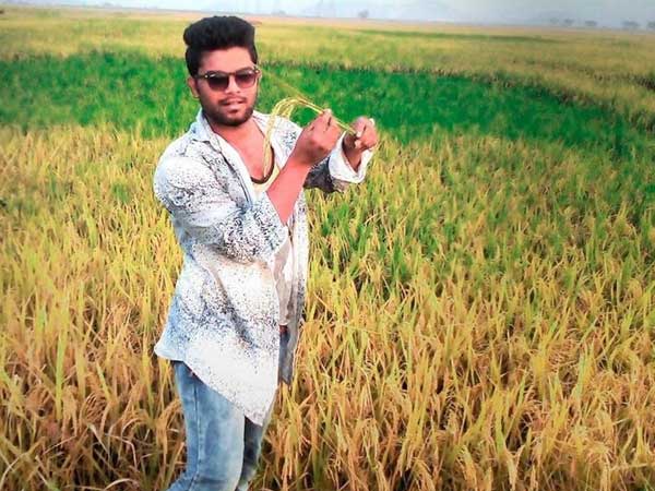 నీది నిజమైన ప్రేమా? కామెంట్ల వర్షం