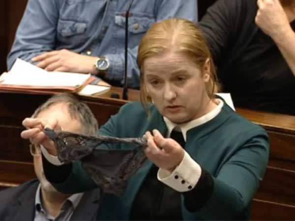 ఎందుకోసం ఈ నిరసన ?