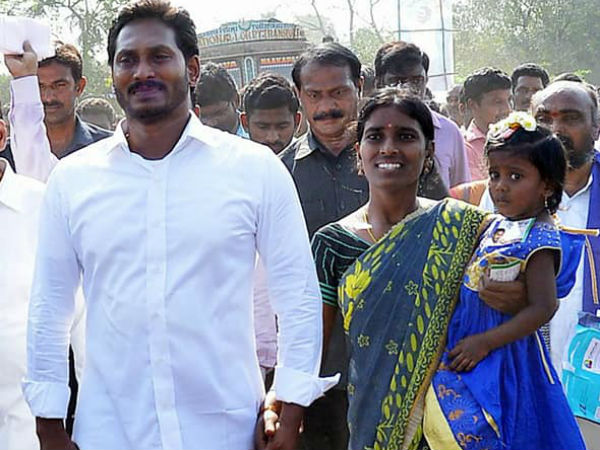 జగన్‌కు పటిష్ట భద్రత, బుల్లెట్ ప్రూఫ్ కారు