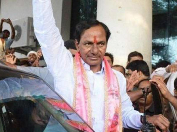 రాయబారాలు, బేరసారాలు..కేసీఆర్ 