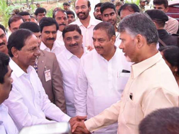 వ్యూహాత్మ‌కంగానే ఇద్ద‌రి ఎత్తులు - పై ఎత్తులు..