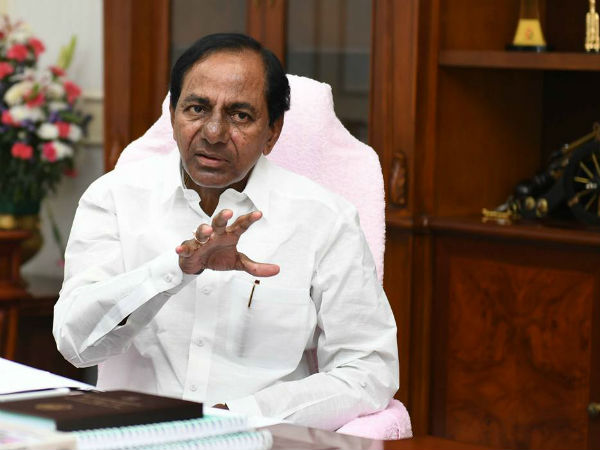 స్థానిక నేతలపై వ్యతిరేకత ఉన్నప్పటికీ... కేసీఆర్ వైపే ఓటరు దృష్టి స్థానిక నేతలపై వ్యతిరేకత ఉన్నప్పటికీ... కేసీఆర్ వైపే ఓటరు దృష్టి